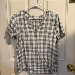 LOFT Women's Checkered Black and White Blouse